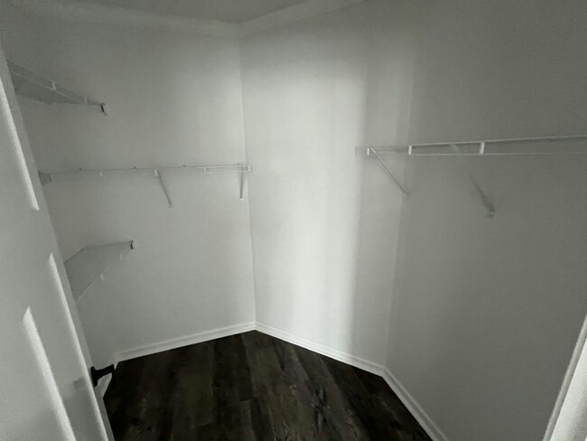 Building Photo - 3313 Caper Ct