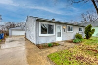 Building Photo - 13679 Sidonie Ave