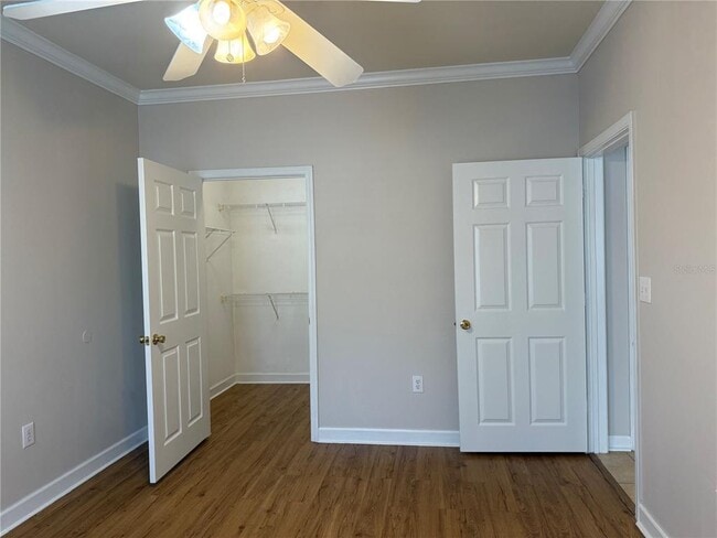 Building Photo - 18105 Back Stretch Ln