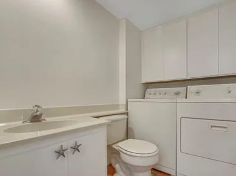 Building Photo - 1403 14th Ct