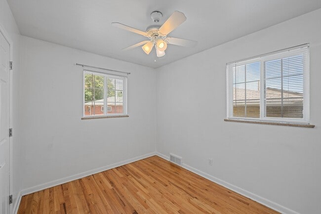 Building Photo - Great Platt Park two bed / two bath for rent