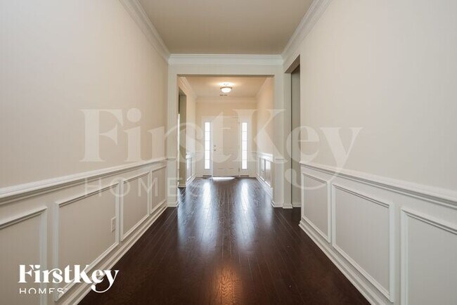 Building Photo - 509 Adalina Dr