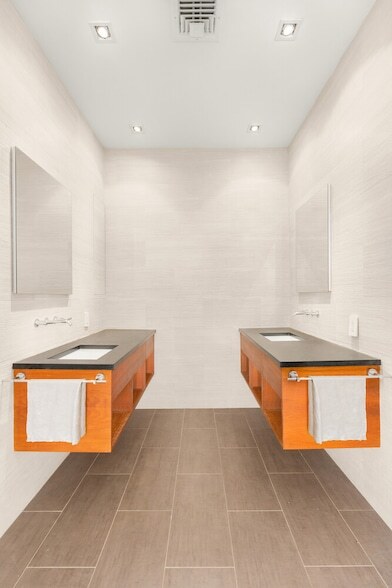 Building Photo - 85 N 3rd St