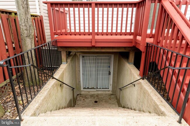 Building Photo - 5136 Ballycastle Cir