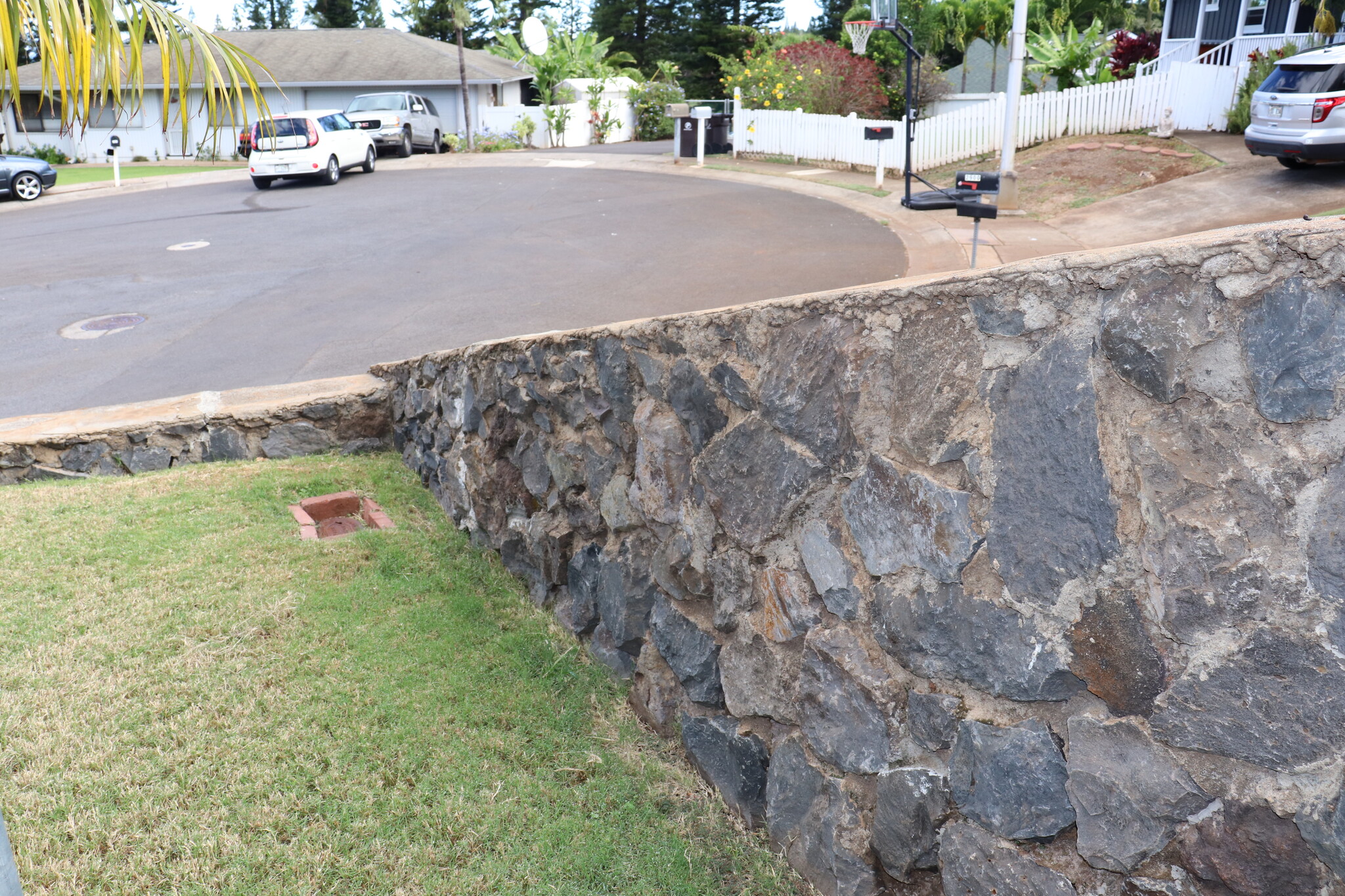 Building Photo - 2886 Ualani Street