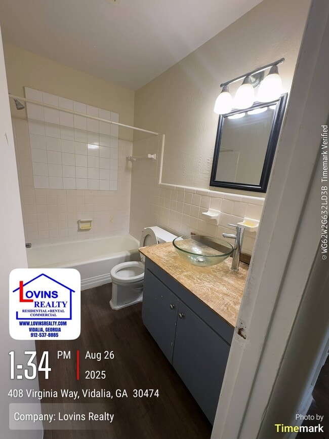 Building Photo - 408 Virginia Way
