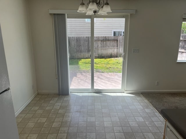 Building Photo - 586 Morgan Dr