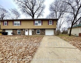 Building Photo - 7211 Montana Ave