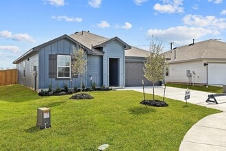 Building Photo - 1702 Miller Ter