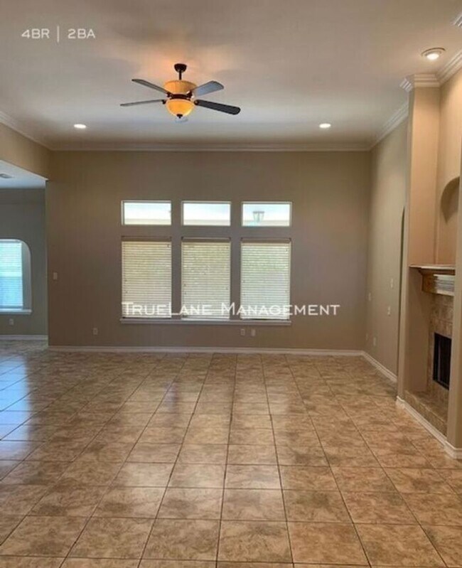 Building Photo - No Application Fees*$500.00 off 1st Months...