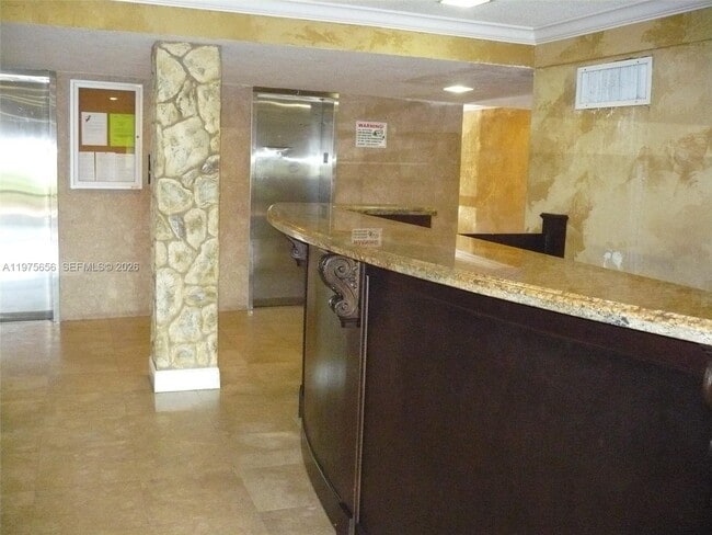 Building Photo - 1650 Sans Souci Blvd