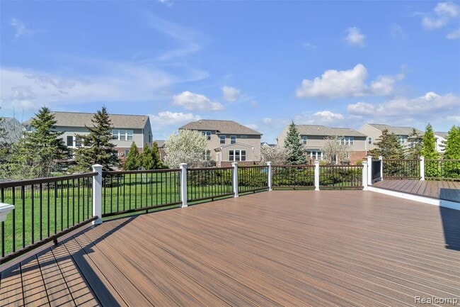 Building Photo - 15745 Diamante Dr