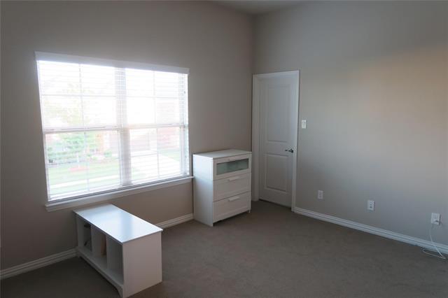 Building Photo - 704 Callaway Dr