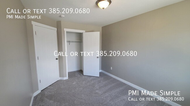 Building Photo - 5077 Arete Way