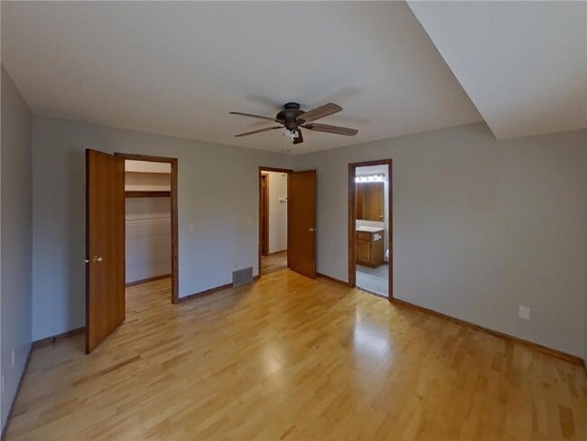 Building Photo - 10430 163rd St W