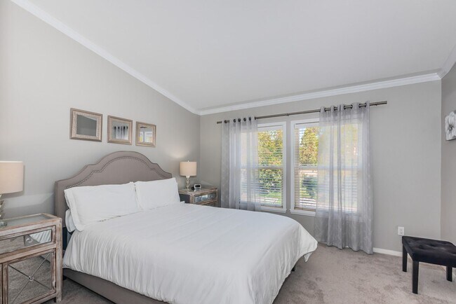 Building Photo - Beautifully Furnished Carlsbad Rental Near...