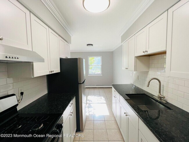 Building Photo - 14 Windsor Terrace