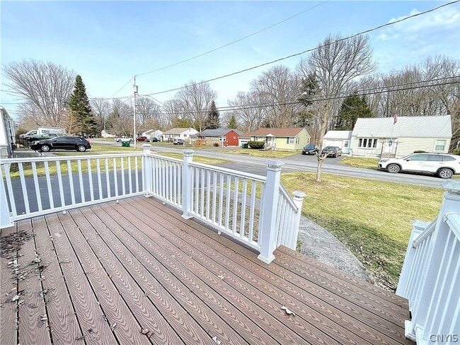 Building Photo - 121 Wadsworth Rd