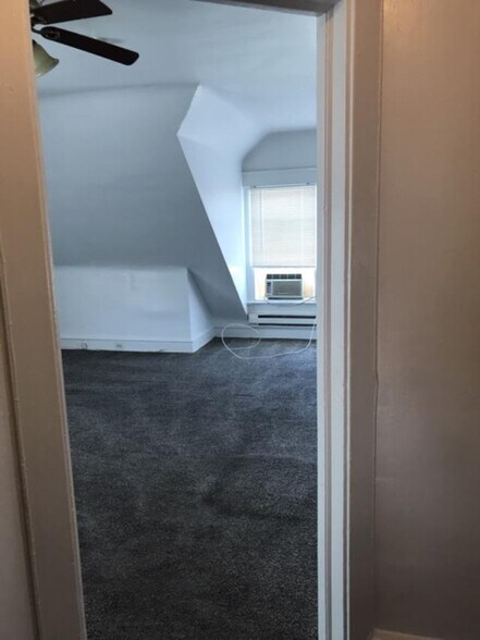 air conditioner included - 104 Gayley St