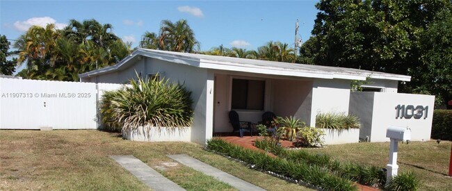 Building Photo - 11031 SW 43rd St