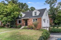 Building Photo - 354 Plaza