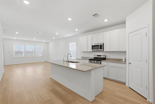 Building Photo - 21835 Canyon Moon Ln