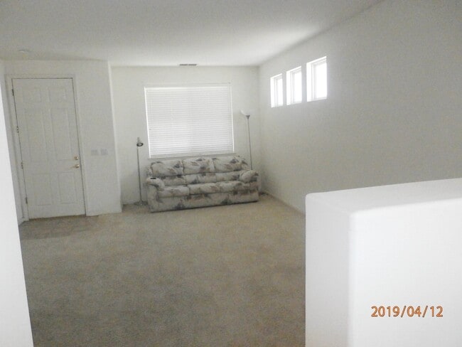 Building Photo - Very Cozy N.Natomas Single Story 4/2!  (Please read entire ad prior to requesting an appointment)