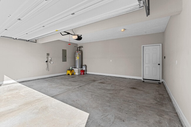 Building Photo - 2208 Jeannie Bell Ct