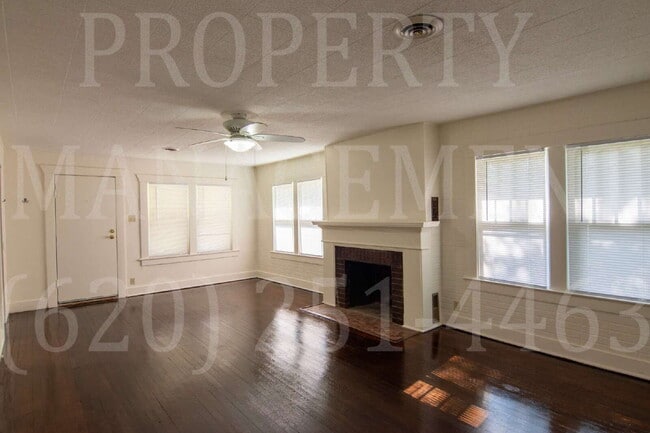 Building Photo - 2 Bedroom 1 Bath
