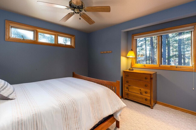 Building Photo - 17028 Cooper Dr