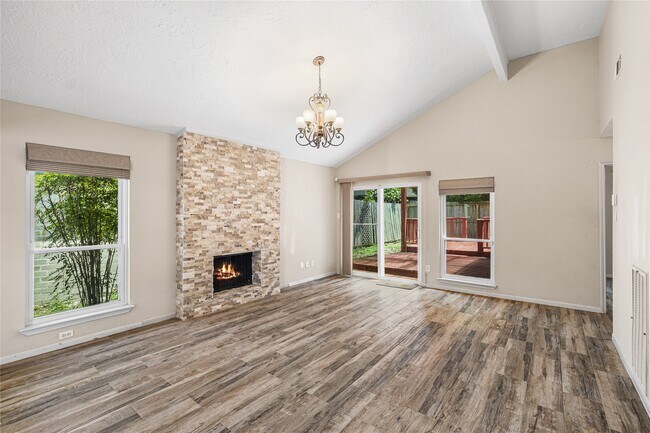 Building Photo - 1516 Beaconshire