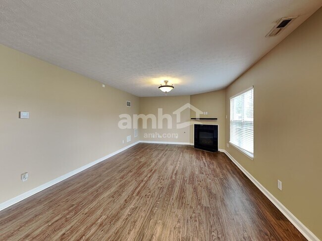 Building Photo - 1230 Highland Lake Way