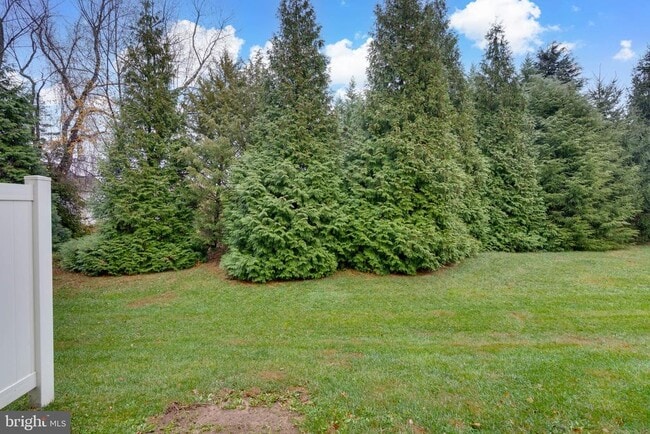 Building Photo - 49 Creekside Wy