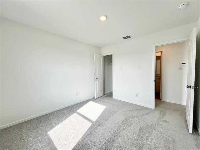 Building Photo - 4012 Twinleaf Dr