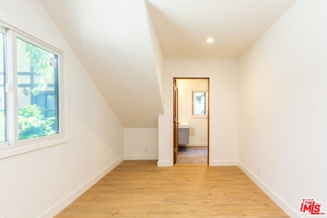 Building Photo - 1328 19th St