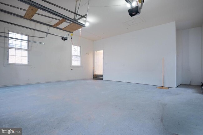 Building Photo - 13620 Canal Vista Ct