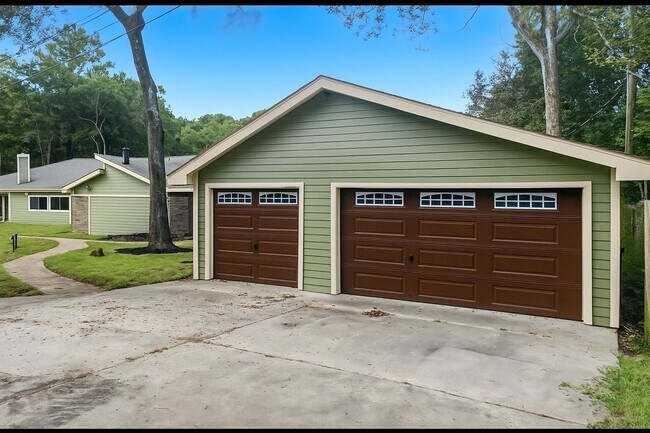Building Photo - 1506 Shady Glen Dr