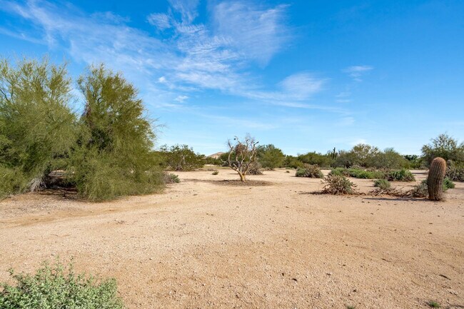 Building Photo - 4136 E Pullman Rd