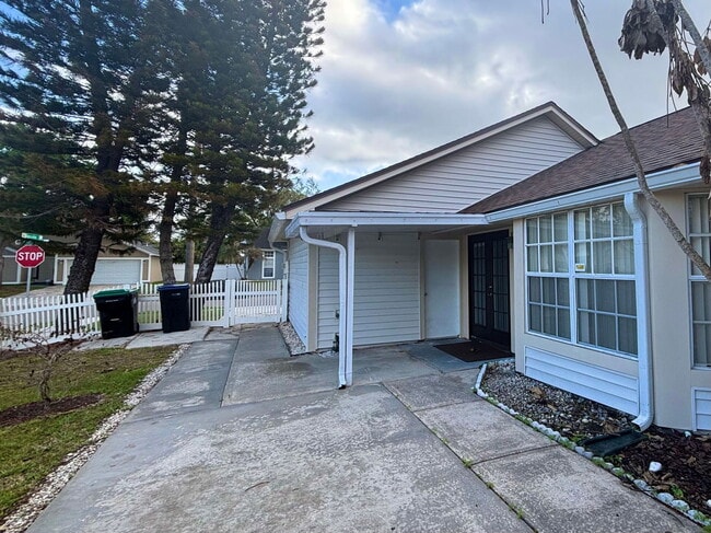 Building Photo - 12718 Whiterapids Dr