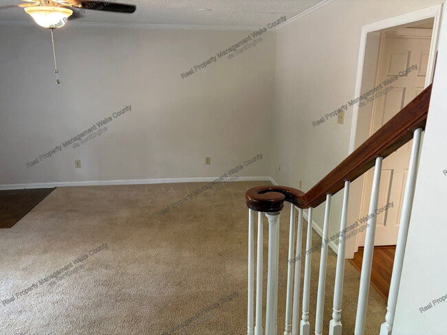 Building Photo - 5512 Hamstead Crossing