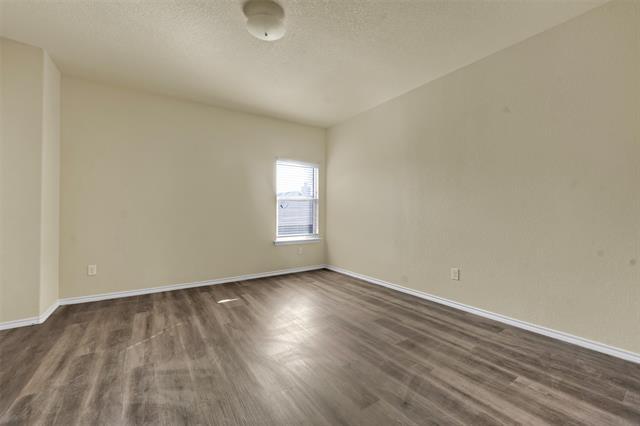 Building Photo - 6815 Elderberry Dr