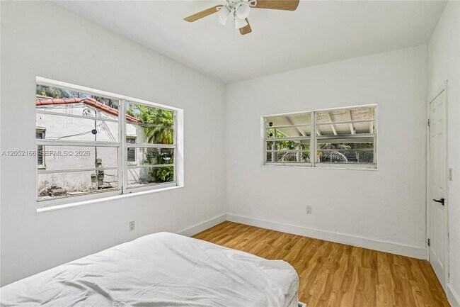 Building Photo - 130 NW 85th St