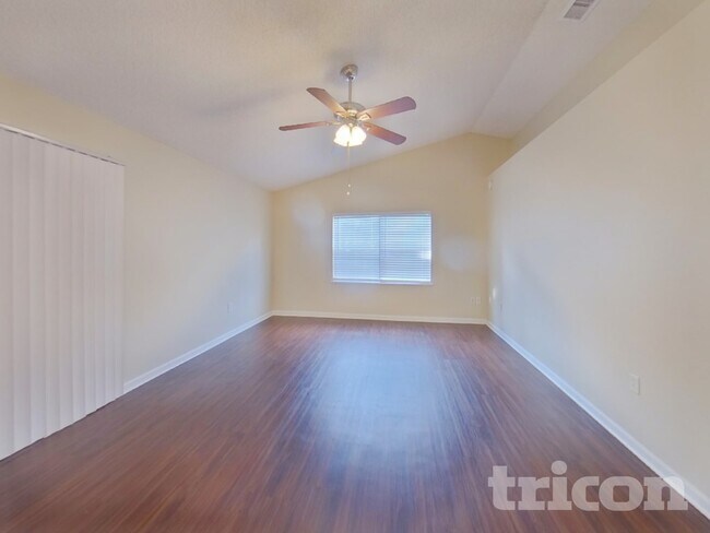 Building Photo - 1268 Maximilian Street Deltona FL