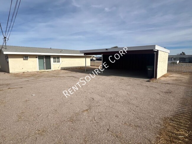 Building Photo - 7742 Walpole Ave