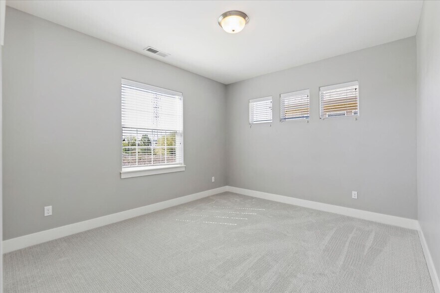 Building Photo - 3631 S Pheasant Tail Way