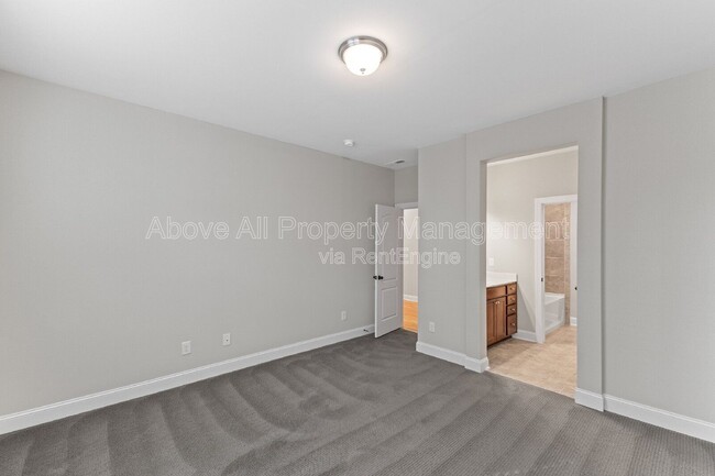 Building Photo - 3828 Hickory Manor Dr