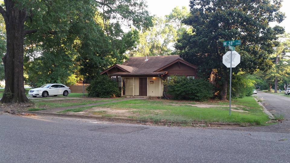 Building Photo - 1723 W 18th St