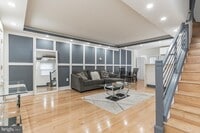 Building Photo - 1812 Woodbourne Ave