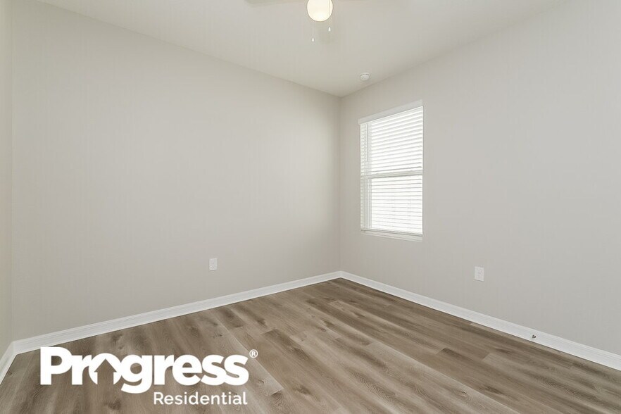 Building Photo - 3086 Suncoast Blend Dr