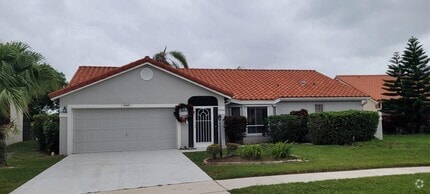Building Photo - 5595 Egret Isle Trail